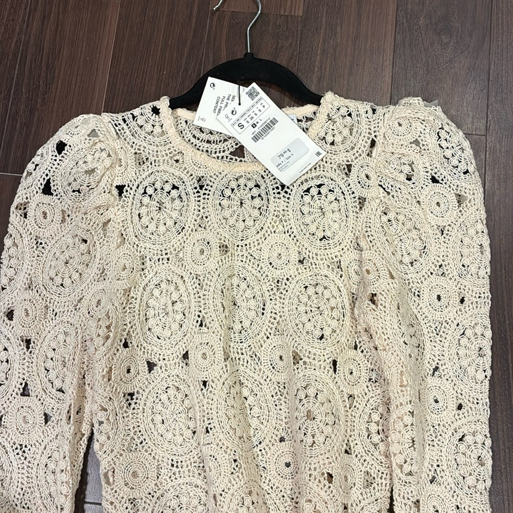 Zara Top